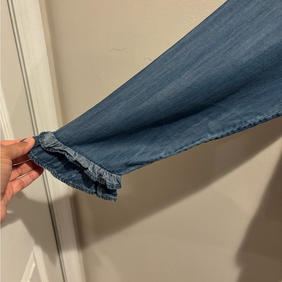 Karl Lagerfield Paris size XS chambray top. - Picture 5 of 5